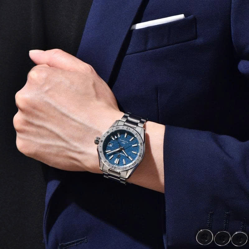 z6905029802888_c4f8065dee42a629caf4f18bef124c49