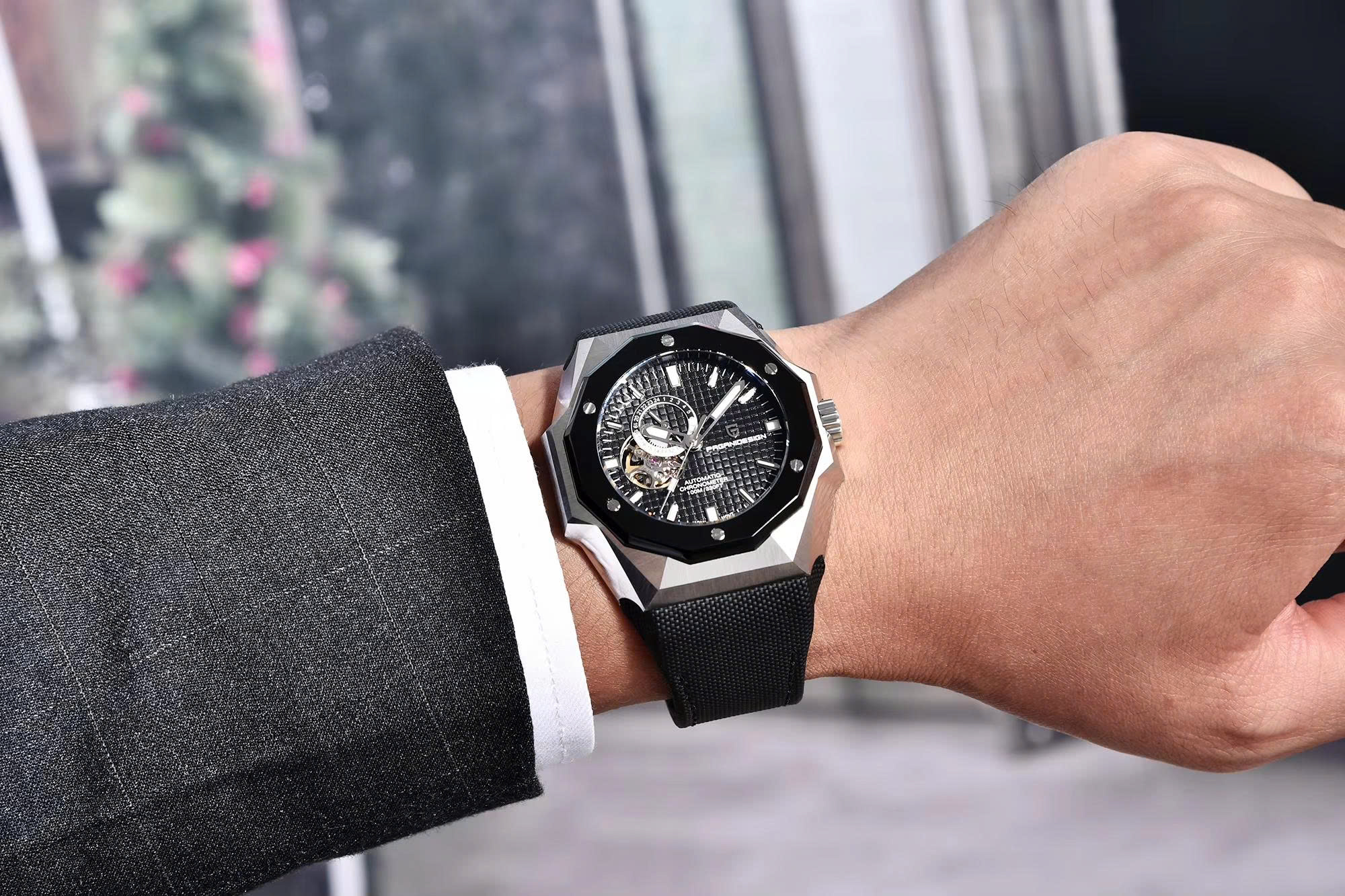 z6909250713018_367954e5a6f1a75e887fa49d300abf25