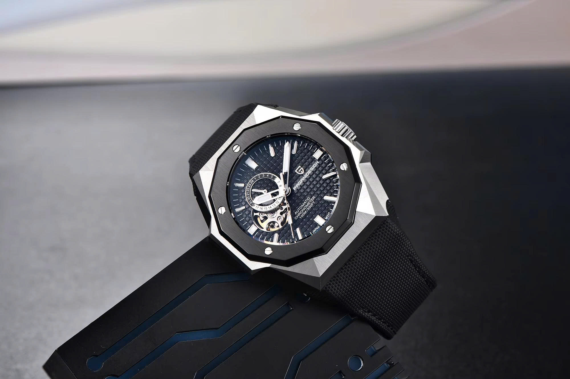 z6909251818868_0abb5da525b4cc986978e71735bb8911