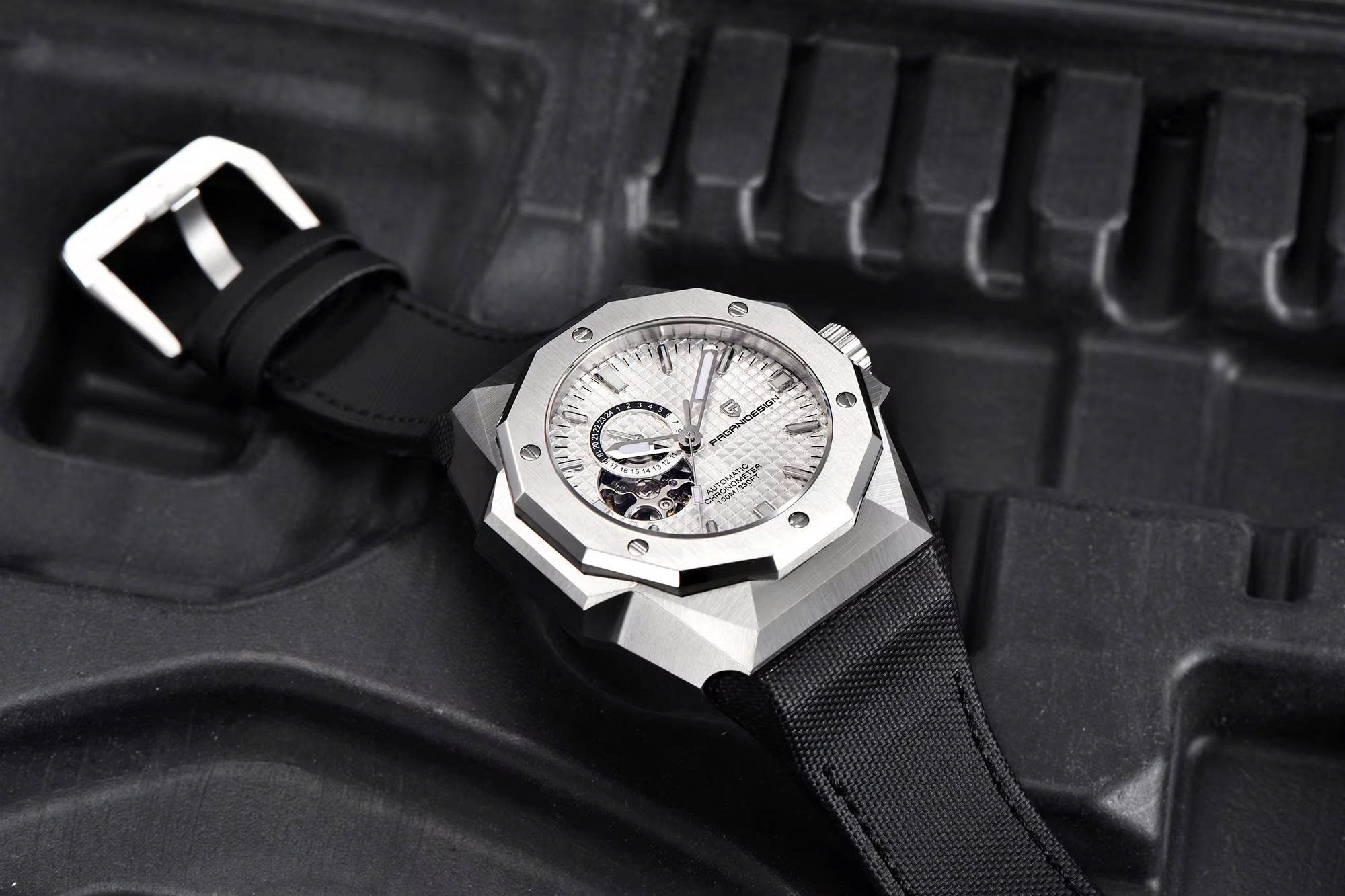 z6909253306362_e2a11b4cfa20038f7bf8675660f314e6