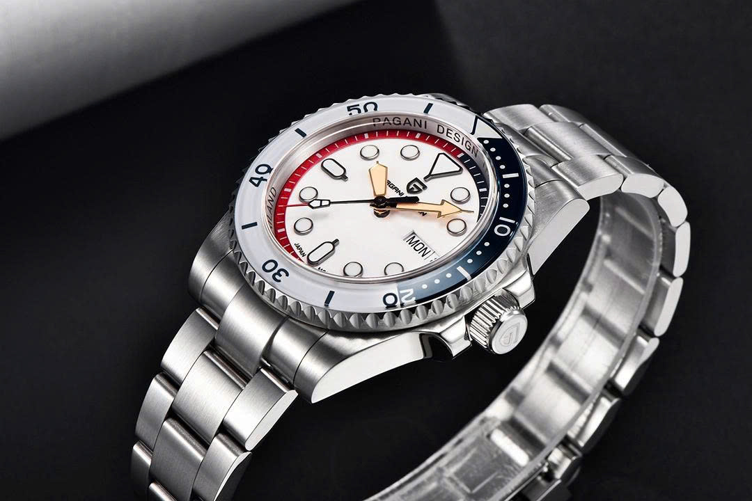 z6976312312073_31e9b6021172885565602b88f543bc3b